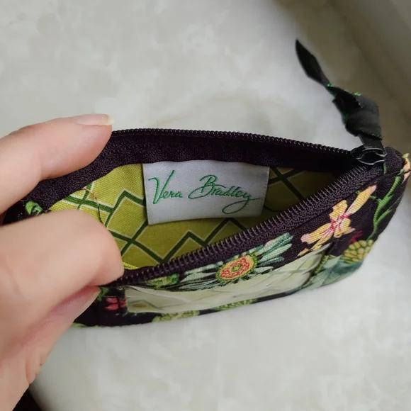 Vera Bradley Zip ID Case - Picture 5 of 8